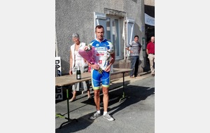 Laurent ROCHETEAU Vainqueur en Vendée ce vendredi 15 Aout,Course UFOLEP en 1ére catégorie