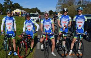 Les Saint-Paulois à l'arrivée de la course de TARNOS.