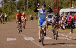 Jean-Louis MONCOUCUT Vainqueur en 3ème Catégorie.