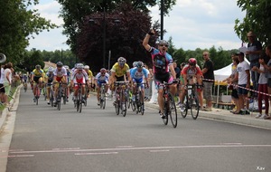 Victoire de Béchade Olivier (Vélo Sport Marsacq) en catégorie 40-50 ans.