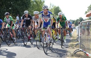 Lionel SUHUBIETTE se classe 3ème à ARENGOSSE.