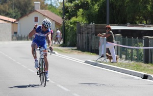 Arrivée des 3ème catégories.
Nicolas BUETAS (Fritz Team)