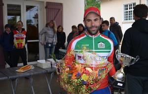 Vincent GOTTERI vainqueur en 2ème catégorie.