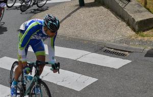 Laurent DE SOUSA dans la montée de l'arrivée.