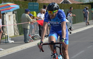 Laurent DE SOUSA , 6ème en première catégorie.
