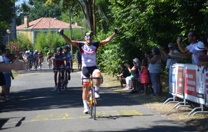 Bastien JOURDAN (St.Justin) Vainqueur en deuxième catégorie.