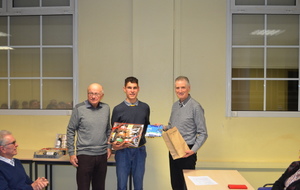 Le Challenge "BOB LINXE" récompense les trois coureurs ayant obtenu les meilleurs résultats de la saison, tant sur les courses FFC, qu'UFOLEP.
Clément DARRACQ 1er.