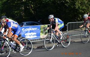 Lionel SUHUBIETTE se classe 5ème à Orthez le Dimanche 24 Juillet 2016. Course FFC ouverte aux 2 / 3 / Juniors.