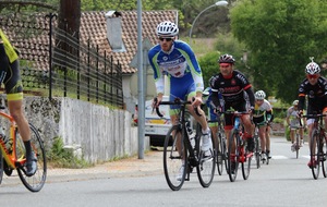Martin CASEMAJOR s'impose à Casteljaloux (47), le lundi 8 Mai 2017. Grand Prix Cycliste, La Ronde des Ecureuils, organisé par CS Casteljaloux.