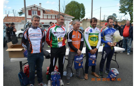 Samedi 30 Avril 2016 courses à CAPBRETON et VILLELONGUE (65) PRIX DES Fêtes de TALLER. Dimanche 1er MAI 2016, course UFOLEP organisée par La Roue Onseissoise.